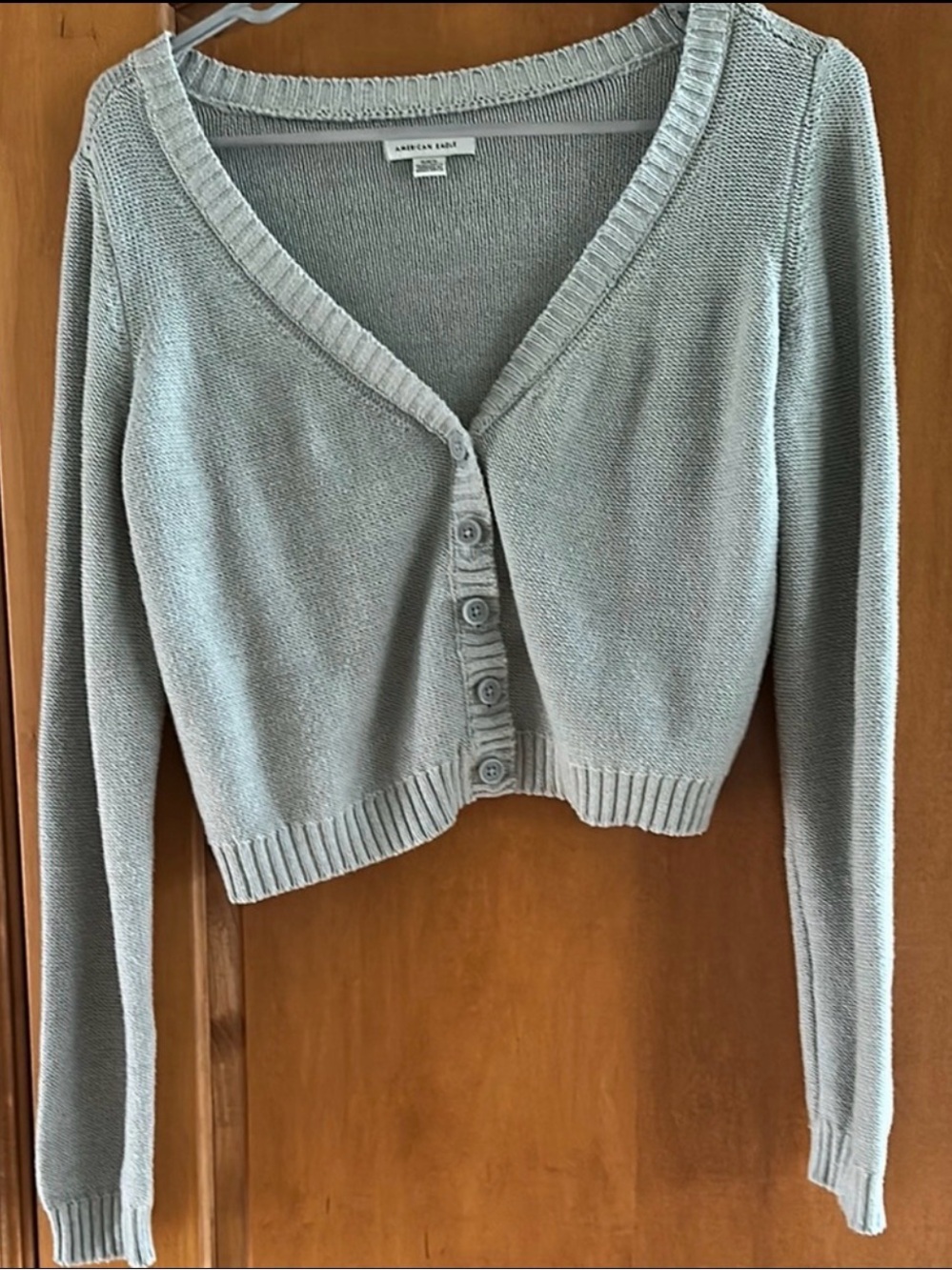 American Eagle Silver Gray Cropped Button Up Knit Cardigan Sweater M
